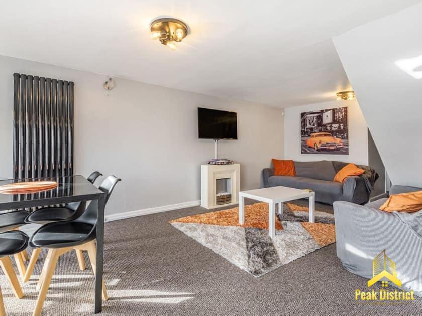 30A Peak Mews - Spacious 3 Bedroom Apartment At The Heart Of Buxton Buxton  Exterior photo